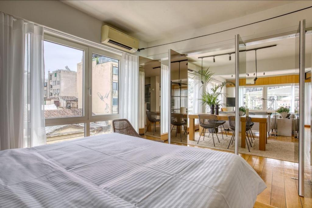 Apartmán Sunny Luxury Loft,Stunning Acropolis View, Jacuzzi Atény Exteriér fotografie
